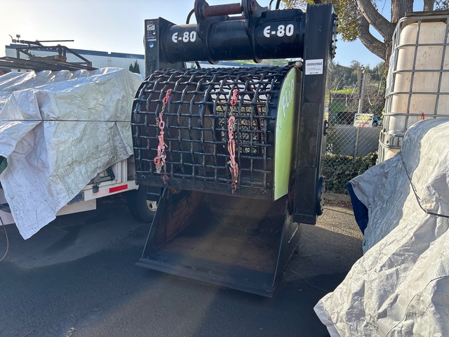 2021 FlipScreen E80 Hydraulic Excavator Screening Bucket