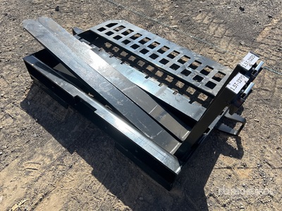 2026 Skyway 1150 mm Fourches pour chargeuse à différentiel (Unused)