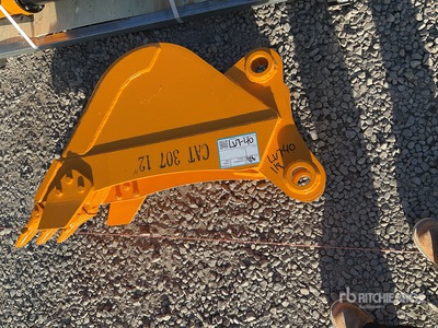 2026 GIYI GY-BK Cat 307 Excavator Bucket (Unused)
