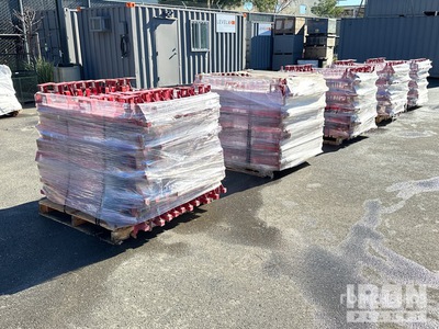 Quantity of (100) Guardian 15500 C Slab Grabber Fournitures de sécurité