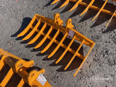 2026 GIYI pro fit to cat 303 Excavator Rake (Unused)