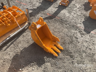 2026 GIYI GY-BK Cat 303 Godet de pelleteuse (Unused)