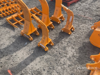 2026 GIYI CAT303 Ripper Accessoire divers pour pelle (Unused)