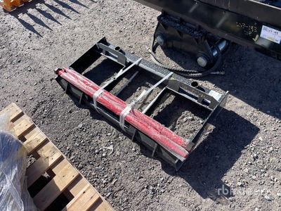 2026 GIYI GY-BF47 Bale fork (Unused)