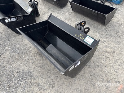 2026 GIYI GY-D5T 34 in Hydraulic Tilting Excavator Bucket - Fits CAT 3 - 5 ton Excavator (Unused)