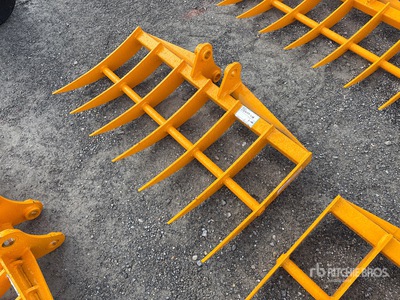 2026 GIYI 46 in Excavator Rake - Fits CAT 303 (Unused)