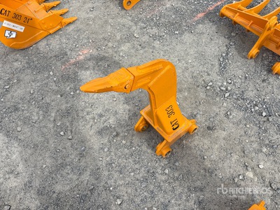 2026 GIYI Ripper - Fits CAT 303 (Unused)