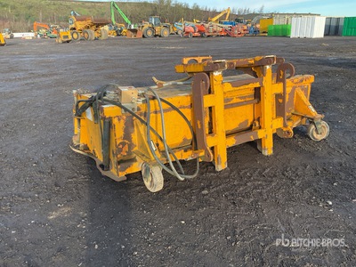 JCB SC240 Sweeper Attachment