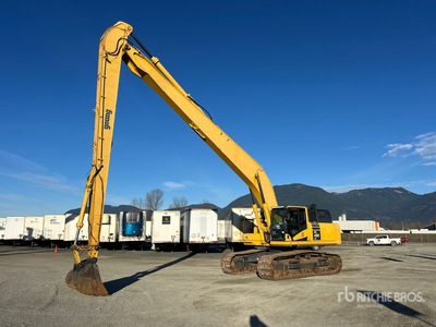 2020 Komatsu PC490LC-11LR Long Reach Tracked Excavator