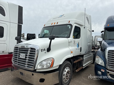 2014 Freightliner Cascadia 125 T/A Sleeper Truck Tractor (Inoperable)