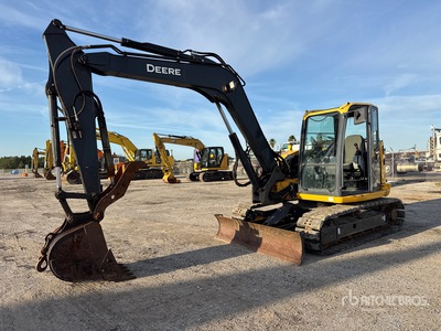 2022 John Deere 85G Rupsgraafmachine