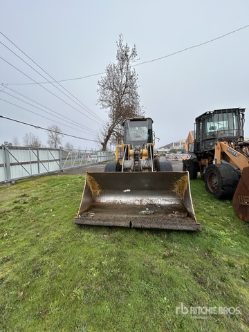 CARGADOR FRONTAL JOHN DEERE 444J