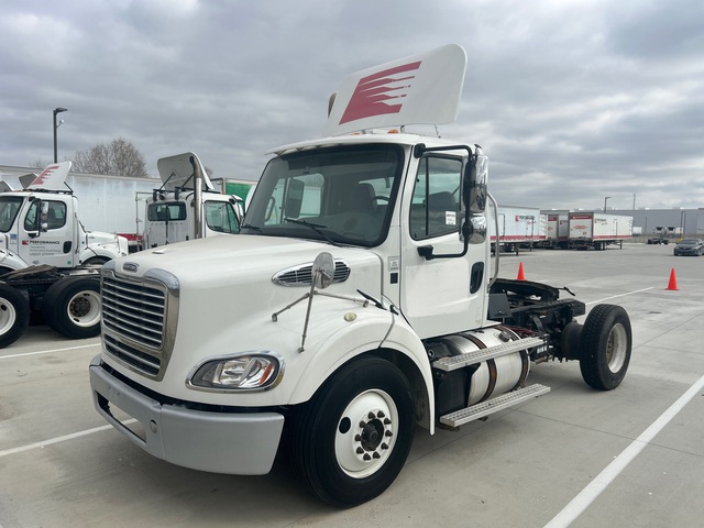 2015 Freightliner M2 112 4x2 S/A Day Cab Truck Tractor