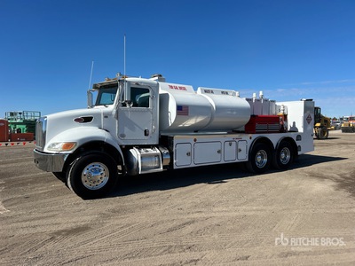 2012 Peterbilt 348 6x4 Lube Truck