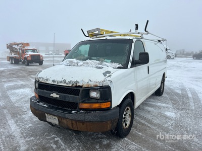 2009 Chevrolet Express 2500 Cargo Van