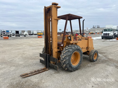 1988 Case 586E 6000 lb 4x2 Rough Terrain Forklift