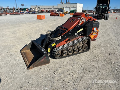 2019 Ditch Witch SK1550 Mini Mini pala cingolata