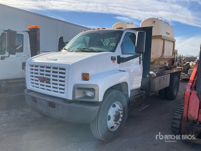 2004 GMC C7500 Flatbed Truck