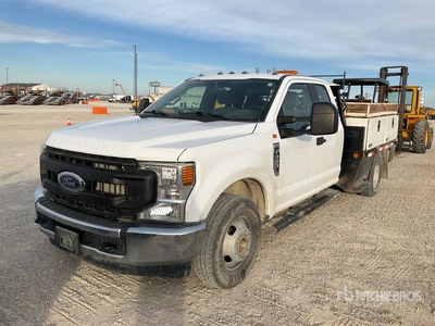 2021 Ford F-350 4x2 Extended Cab Pickup