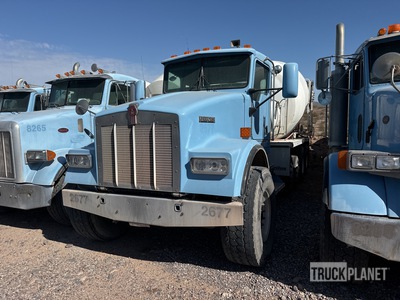 2003 Kenworth W900 12x4 Camion hormigonera
