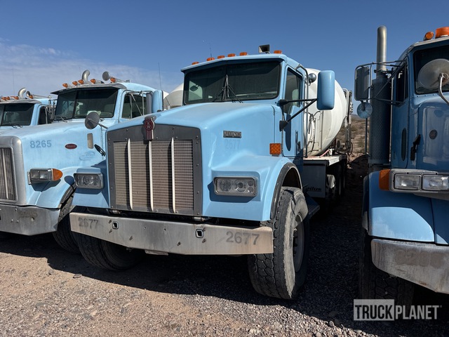 CAMIóN REVOLVEDOR 2003 KENWORTH MCNEILUS 12 CYD