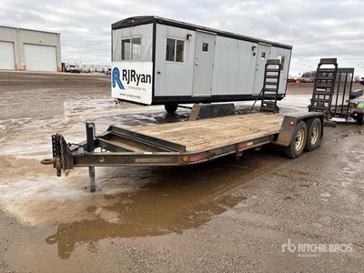 2005 Towmaster C-12 18 ft T/A Apparatuur aanhangwagen