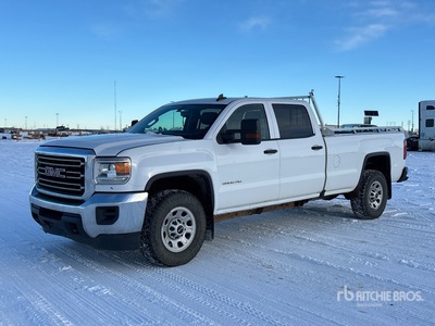 2018 GMC Sierra 3500HD 4x4 Crew Cab Pickup
