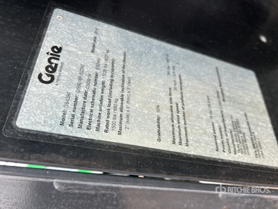 2016 Genie GS4390RT Scissor Lift