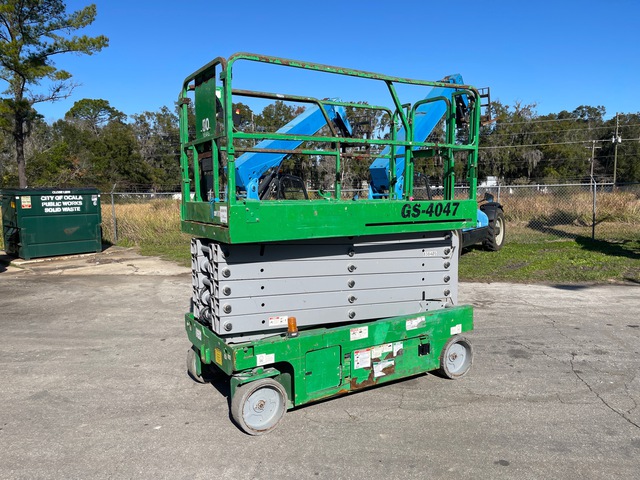 2016 Genie GS-4047 Electric Scissor Lift 2016 Genie GS-4047 Electric Scissor Lift