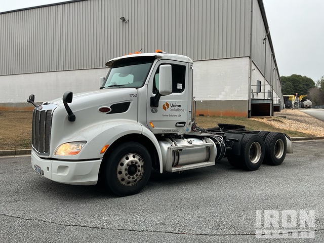 CAMIóN 2017 PETERBILT