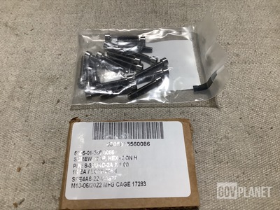 (18) Level 1 Fasteners 8-32UNC-2AX100 Hexagon Head Cap Screws