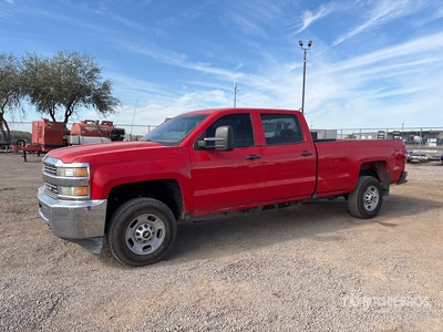 2016 Chevrolet Silverado 2500HD 4x2 Crew Cab Pickup
