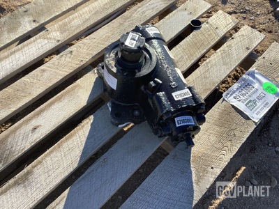 International 3679944C91 Steering Gear