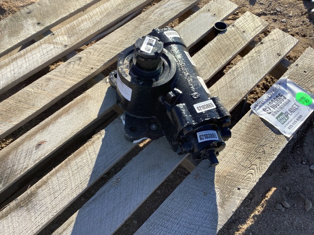 International 3679944C91 Steering Gear