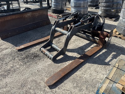 72 in Horquillas con Grapa para Minicargadora - Fits AMI