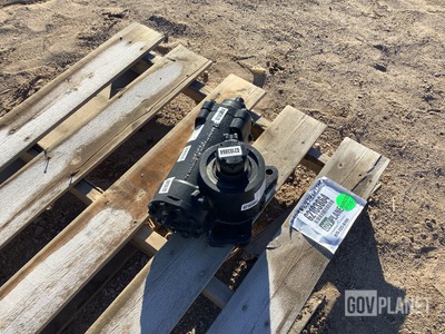 International 3679944C91 Steering Gear