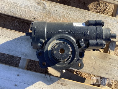 International 3679944C91 Steering Gear