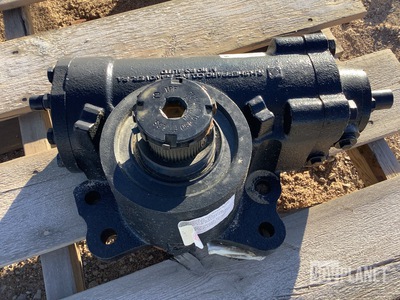 International 3679944C91 Steering Gear