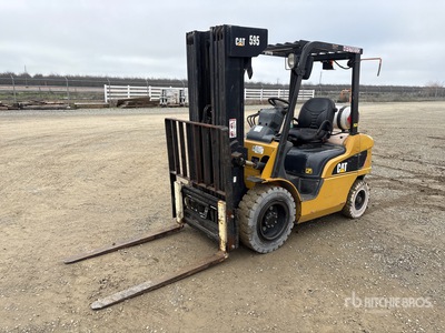 2007 Cat P5000 1525 lb Pneumatic Tire Gabelstapler