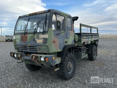 1998 Stewart & Stevenson M1078 LMTV 4x4 Cargo Truck