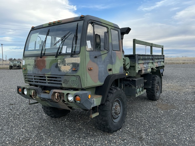 1998 Stewart & Stevenson M1078 LMTV 4x4 Cargo Truck