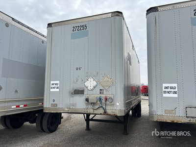 2013 Stoughton DVW-285S-C-WDG 28 ft x 102 in S/A Remolque de furgoneta