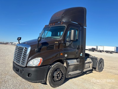 2015 Freightliner Cascadia 113 4x2 Tracteur Routier