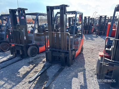 2017 Toyota 8FGU18 2750 lb Pneumatic Tire Gabelstapler