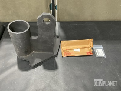 (7) Mending Plates, (6) Brackets, (1) Crank Handle & Assorted Items