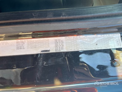 2015 Freightliner Cascadia 113 4x2 Day Cab Truck Tractor