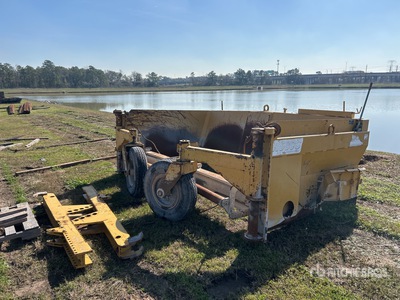 Domor R600C Rozrzutnik