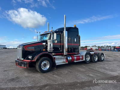 2016 Kenworth T800 8x4 Tri/A Sleeper Truck Tractor