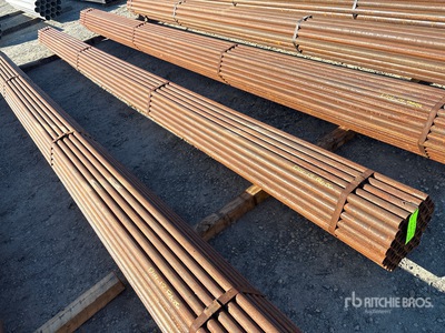 Quantity of (61) 1 5/8 in OD Blk Schedule 40 x 21 ft Steel Pipe