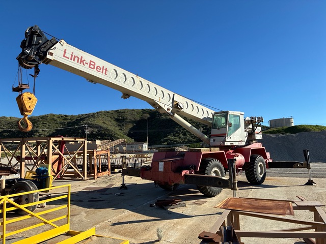 1983 Link-Belt HSP-8030 30 ton 4x4 Rough Terrain Crane